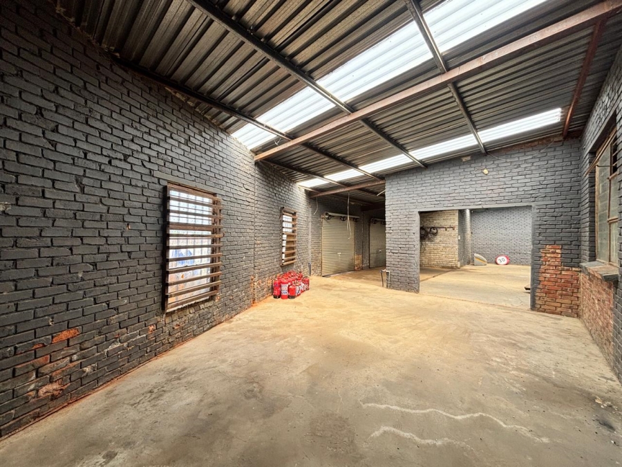 To Let commercial Property for Rent in Klerksdorp Industrial North West